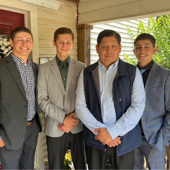 Modesty is the best policy - Picture 4 of 4